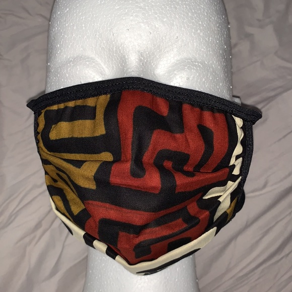 Mask - Picture 4 of 4